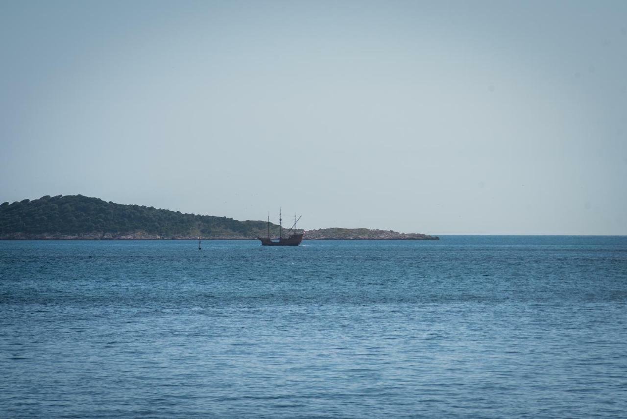 Poseydon Beach Bungalow Млини Экстерьер фото