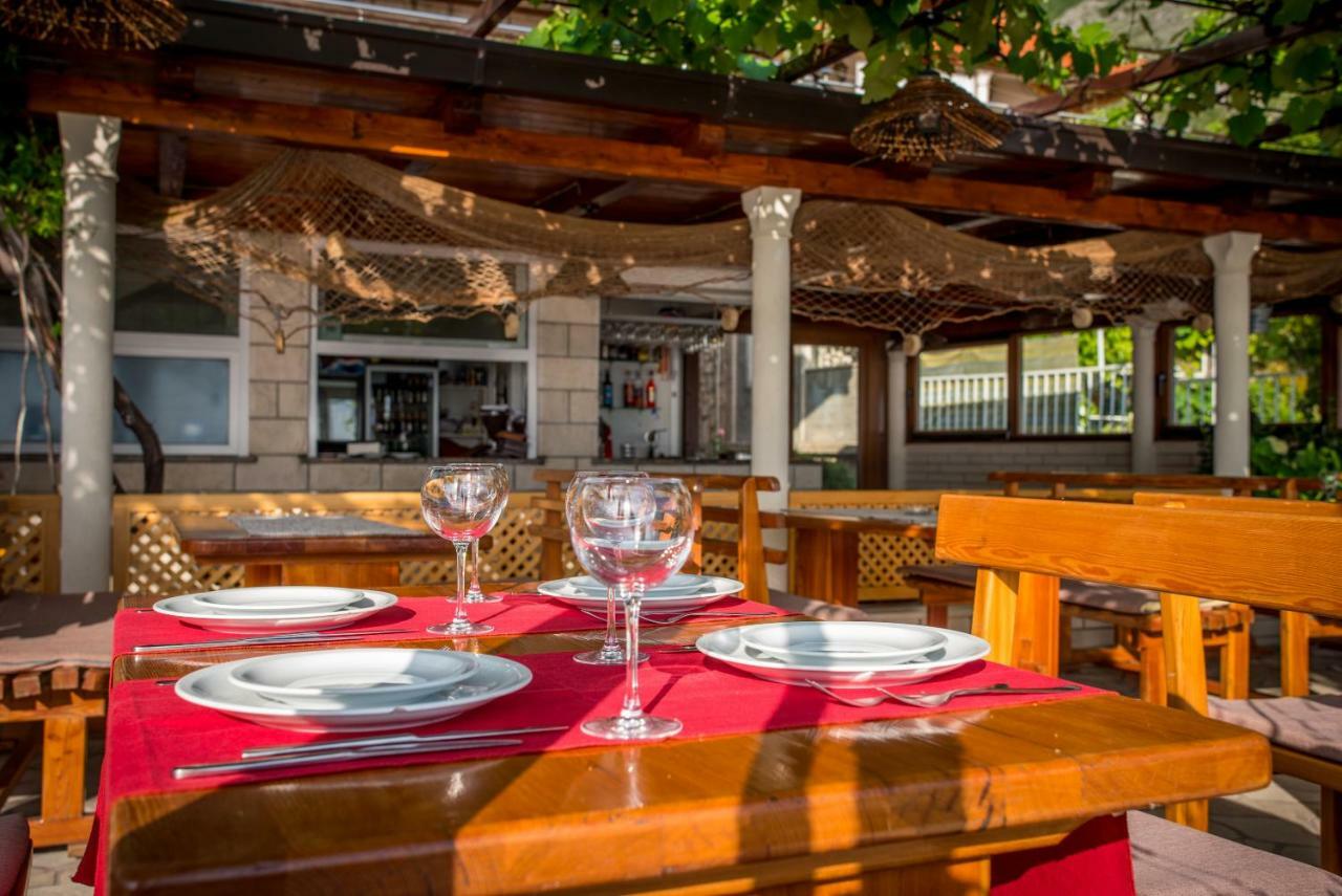 Poseydon Beach Bungalow Млини Экстерьер фото